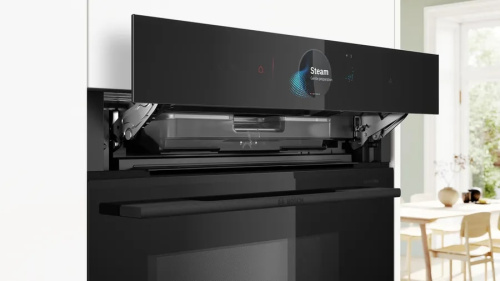 Духовой шкаф с свч и паром BOSCH HNG978QB1