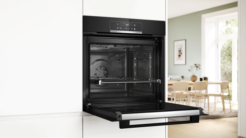 Духовой шкаф BOSCH HQG572EB3