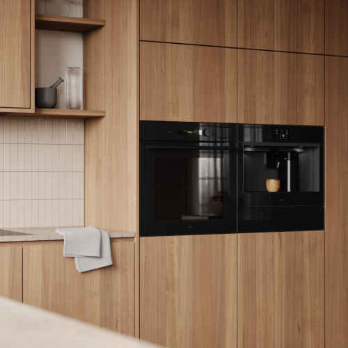 Духовой шкаф с СВЧ OCM56BGH